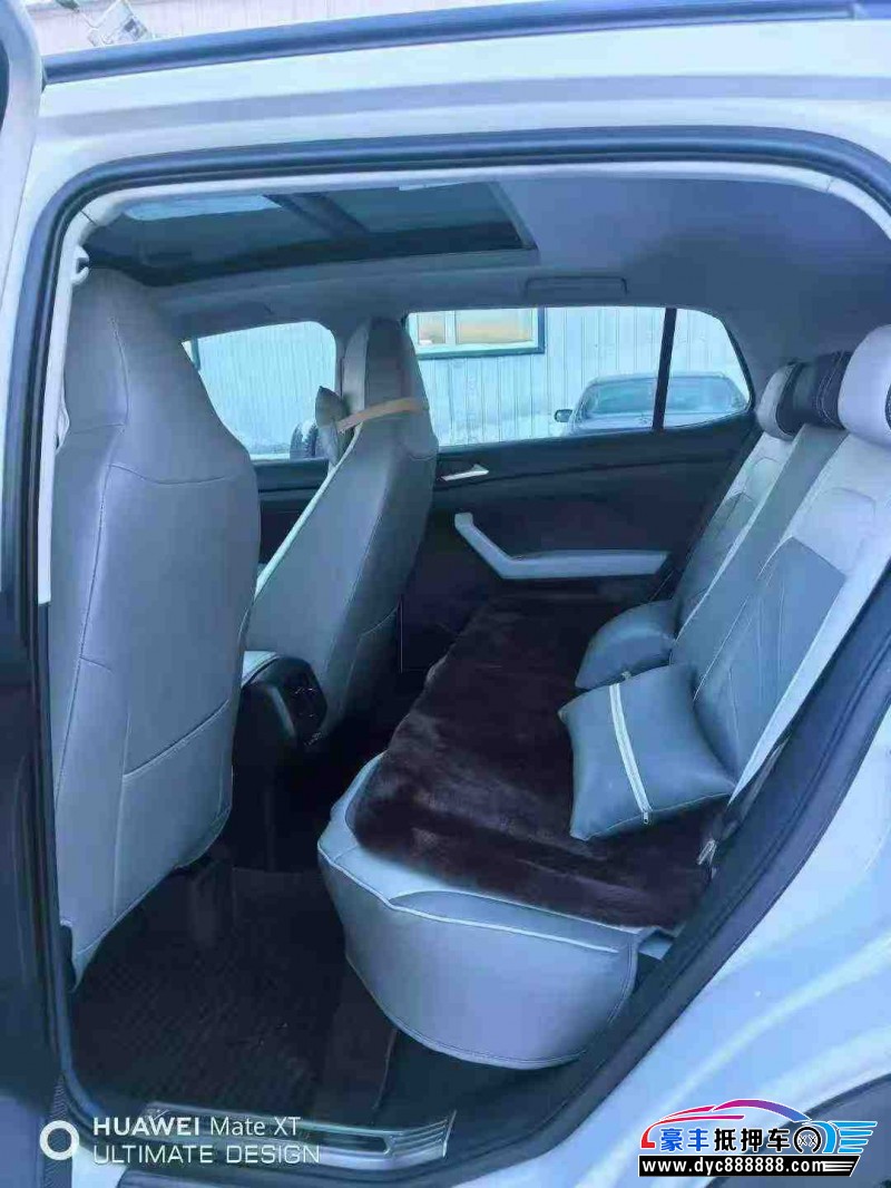 25年大众途岳轿车抵押车出售