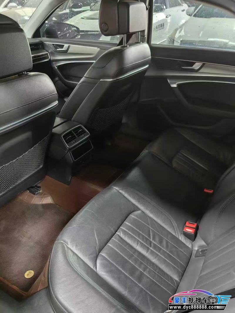 19年奥迪A6L轿车抵押车出售