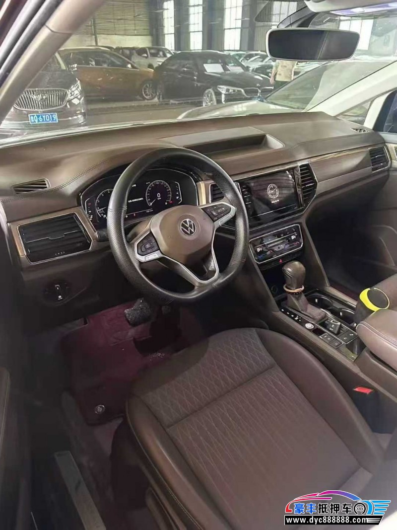 21年大众蔚然轿车抵押车出售