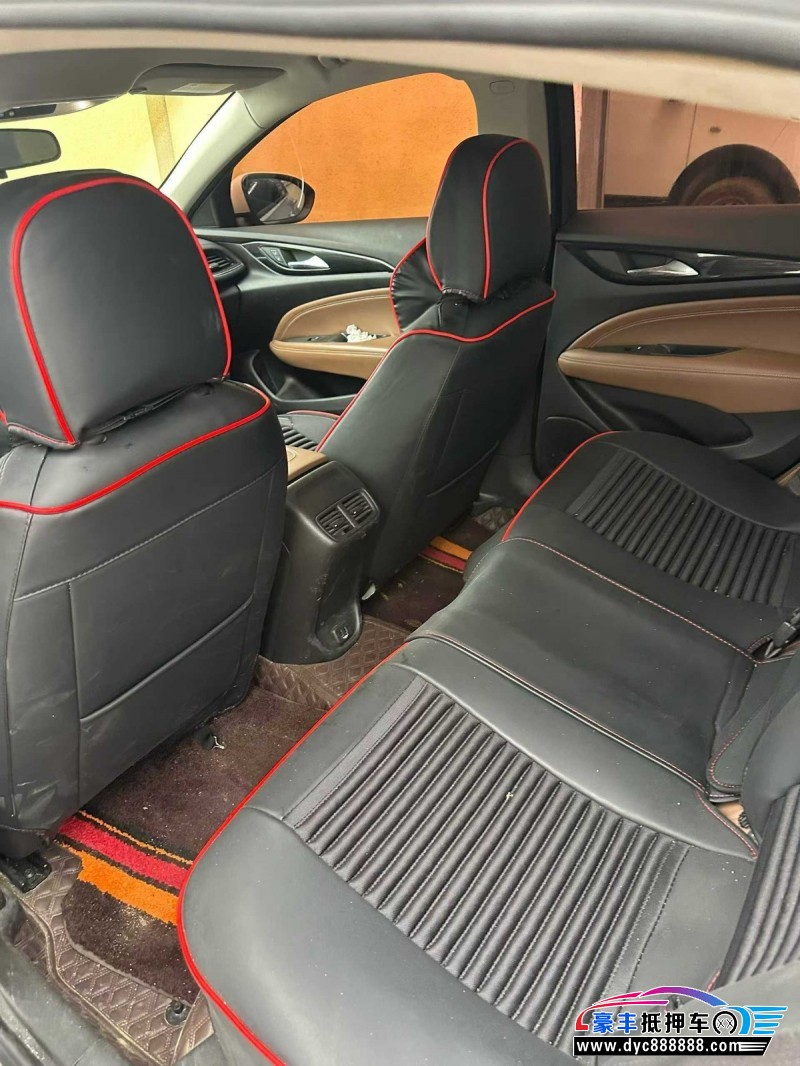 19年别克君威轿车抵押车出售