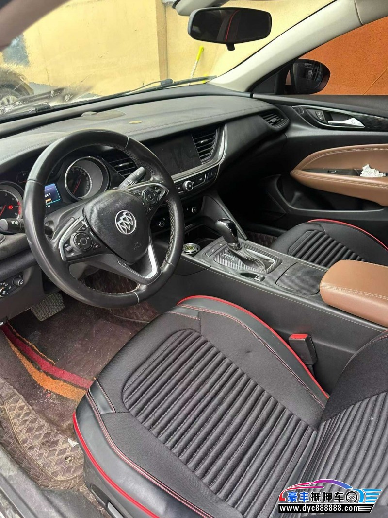 19年别克君威轿车抵押车出售