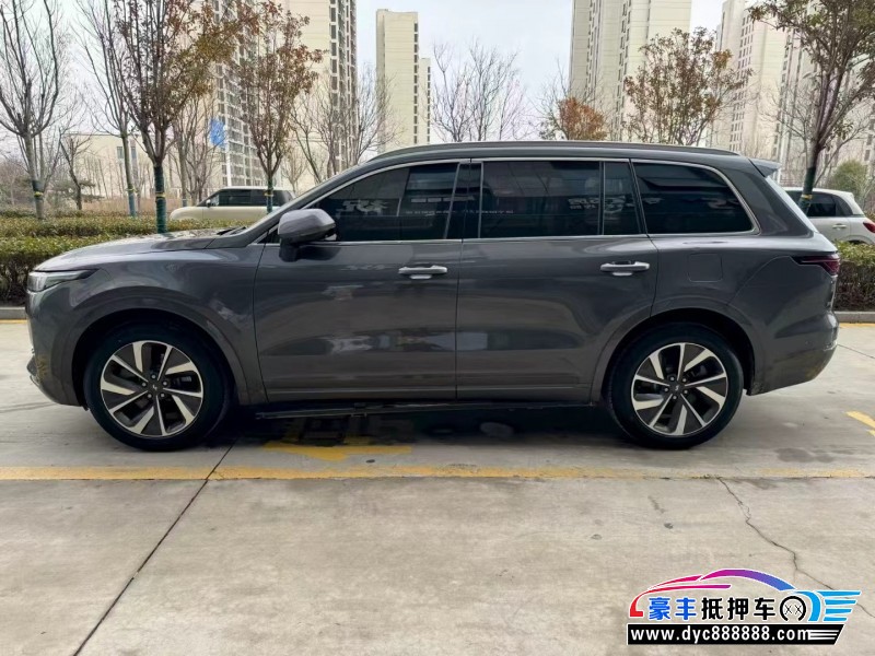 22年理想ONE轿车抵押车出售