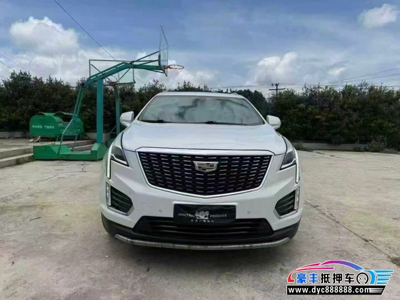 抵押车出售20年凯迪拉克XT5轿车