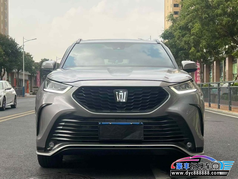 25年丰田皇冠陆放轿车抵押车出售