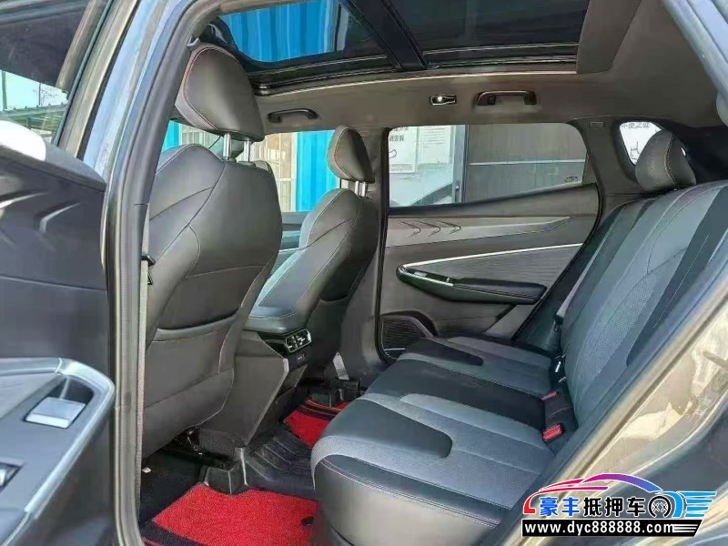 24年吉利博越轿车抵押车出售