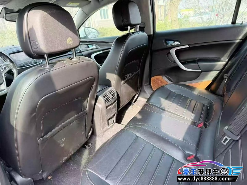 14年别克君威轿车抵押车出售