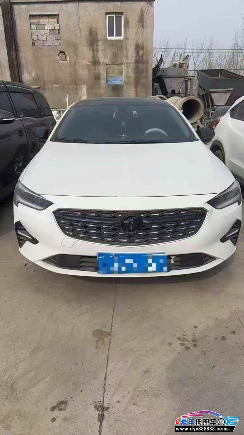 抵押车出售21年别克君威轿车