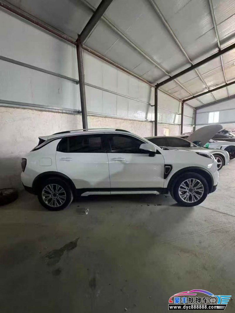 18年领克01轿车抵押车出售