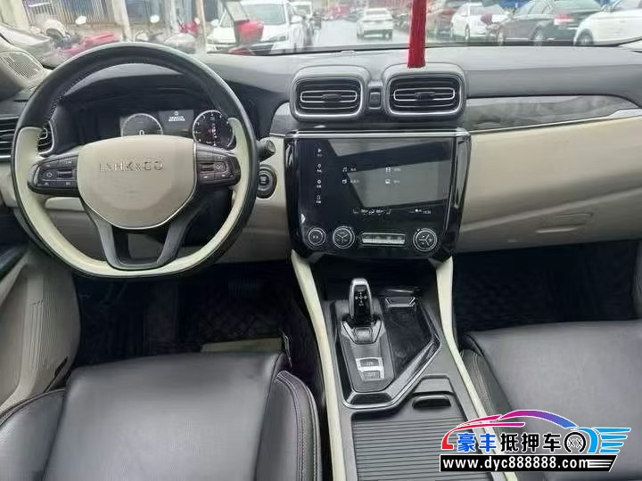 19年领克02轿车抵押车出售