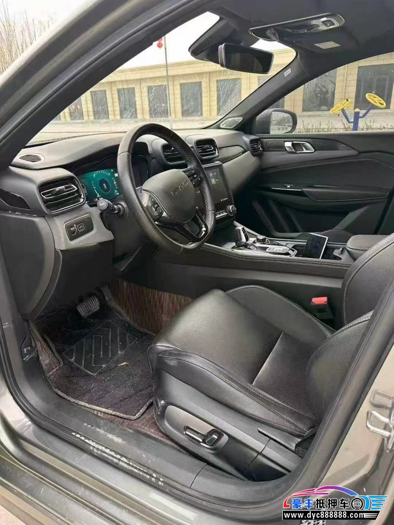 21年领克03轿车抵押车出售