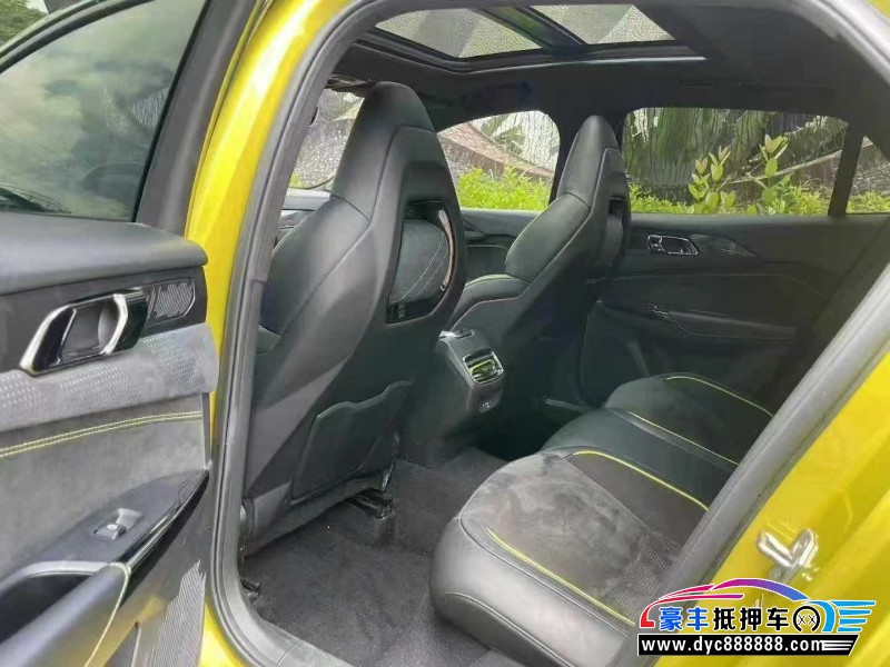 21年领克03轿车抵押车出售