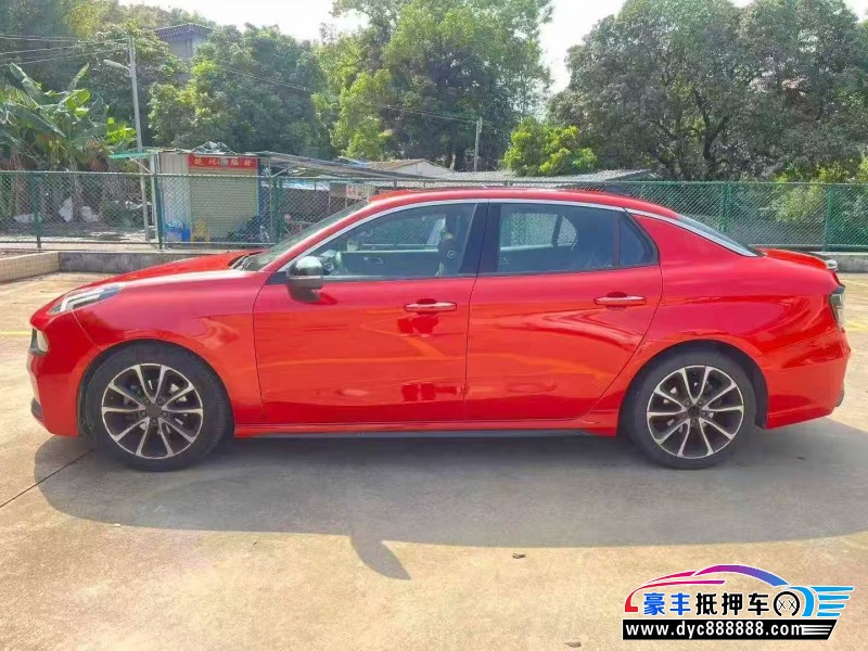 18年领克03轿车抵押车出售