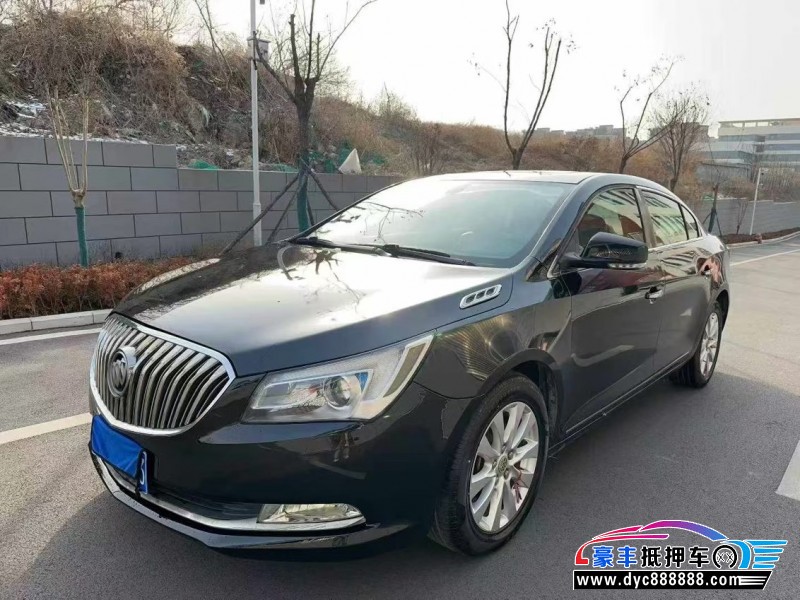 16年别克君越轿车抵押车出售