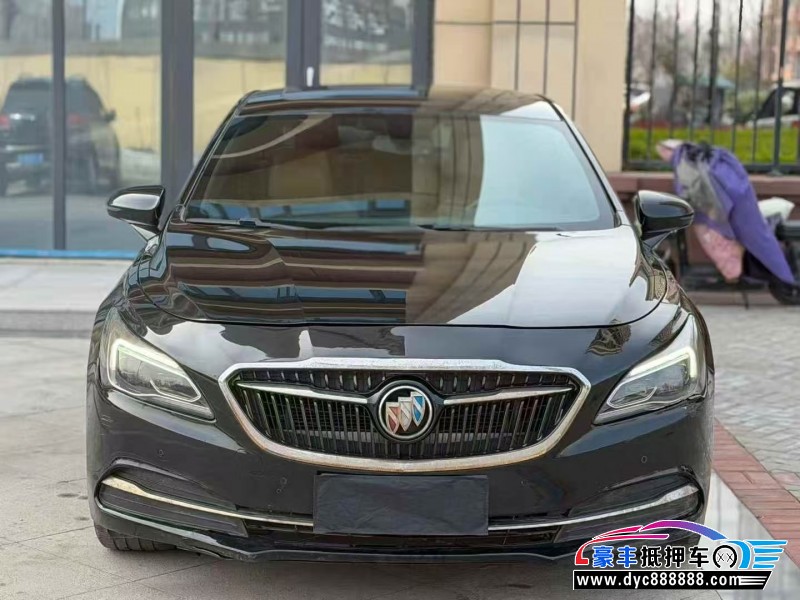 抵押车出售18年别克君越轿车