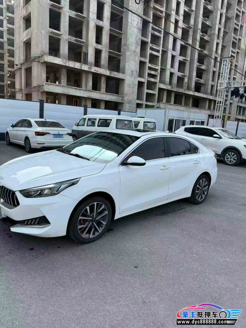 22年起亚K3轿车抵押车出售