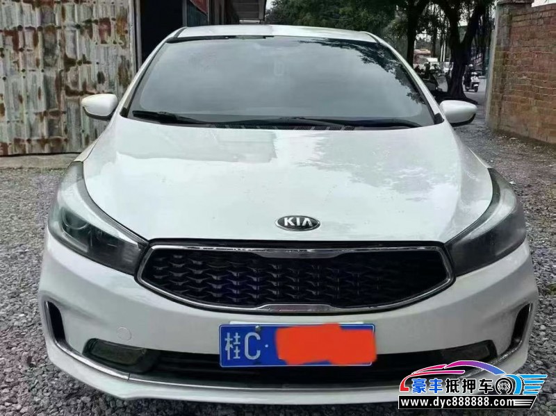 18年起亚K3轿车抵押车出售