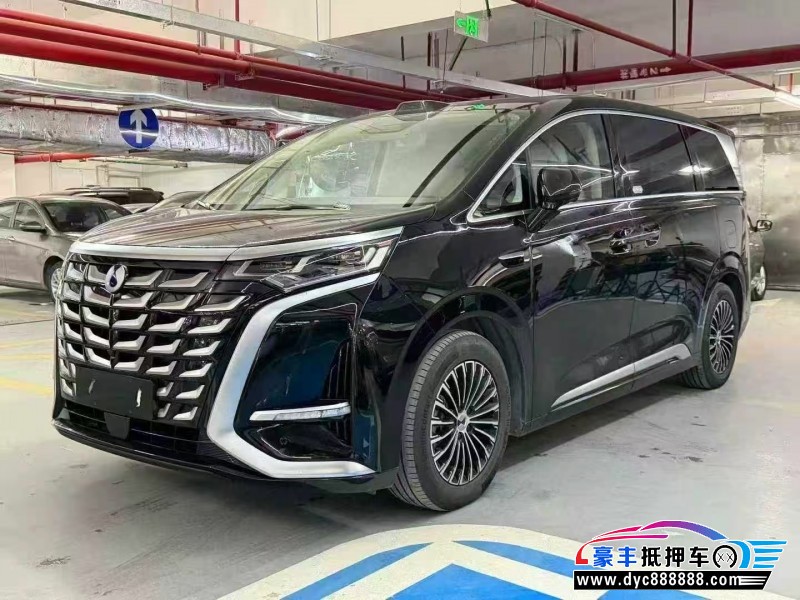 25年腾势D9轿车抵押车出售