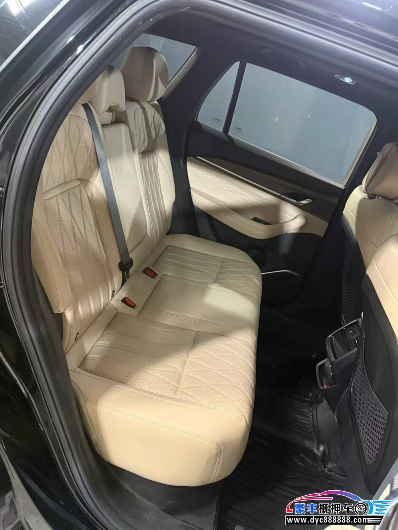 25年吉利吉利星越轿车抵押车出售