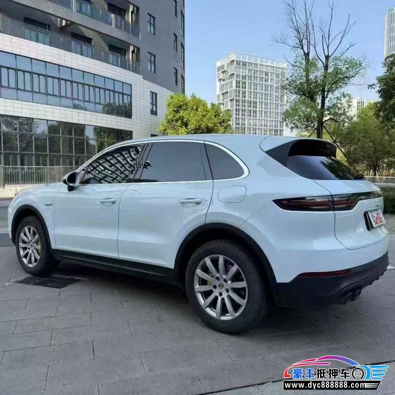 21年保时捷卡宴轿车抵押车出售