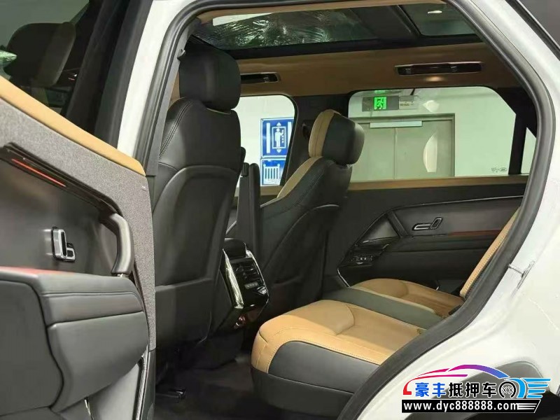 23年路虎揽胜运动轿车抵押车出售