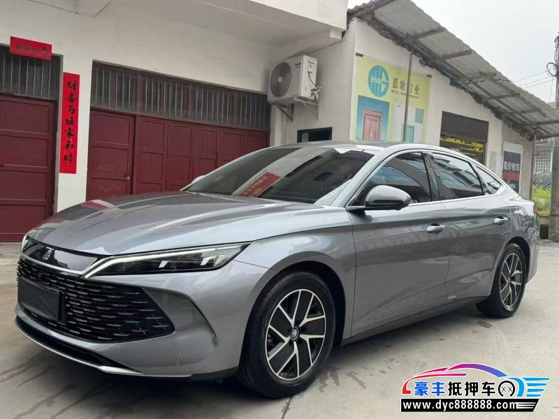 24年比亚迪秦轿车抵押车出售