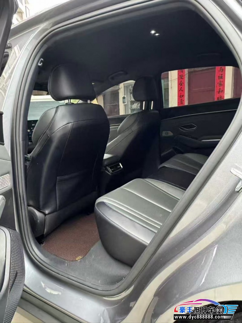 24年比亚迪秦轿车抵押车出售