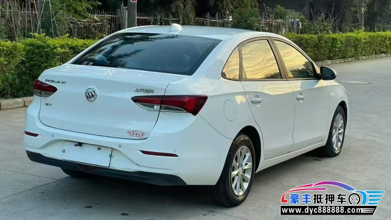 19年别克英朗轿车抵押车出售