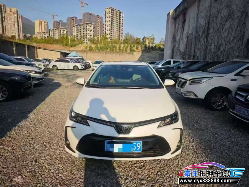 抵押车出售22年丰田卡罗拉轿车