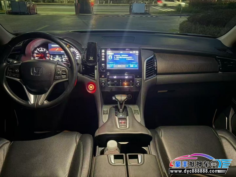 21年本田冠道轿车抵押车出售