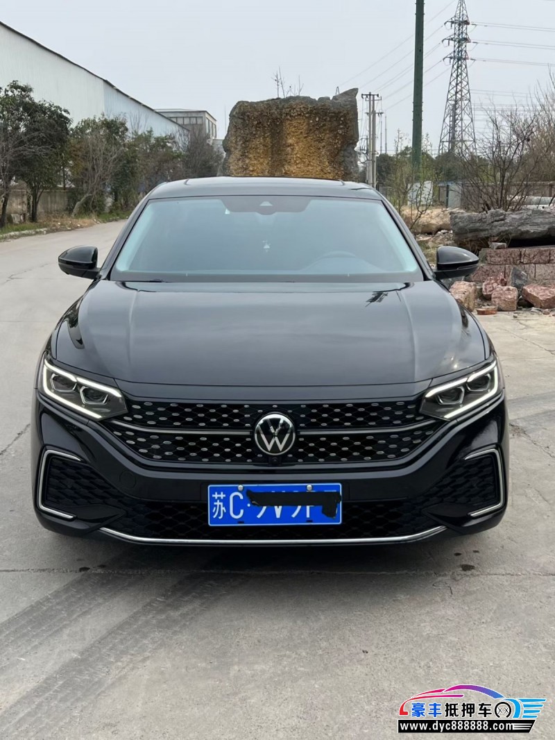 抵押车出售23年大众帕萨特轿车