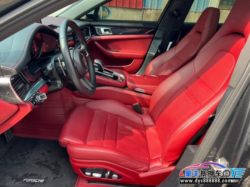 20年保时捷帕纳梅拉轿车抵押车出售