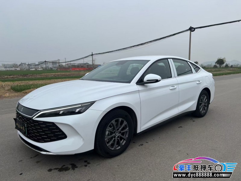 24年比亚迪秦轿车抵押车出售