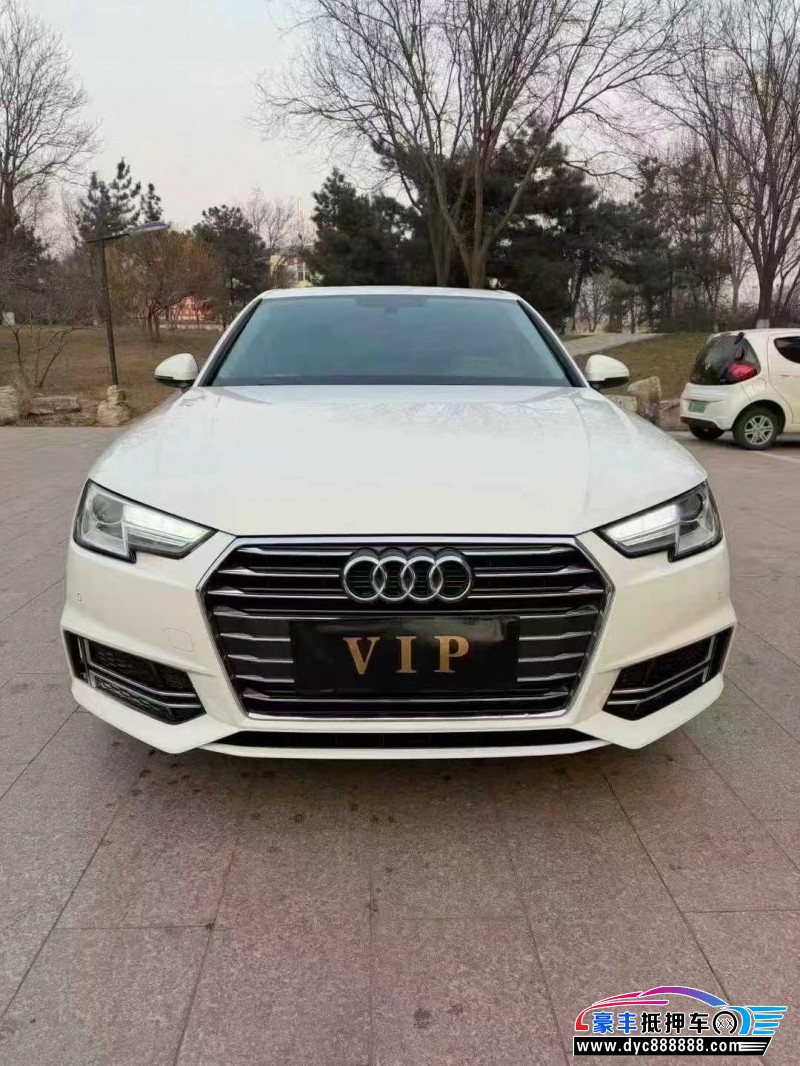 抵押车出售19年奥迪A4L轿车