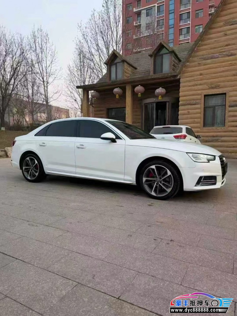 19年奥迪A4L轿车抵押车出售