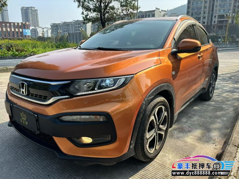 17年本田XRV轿车抵押车出售