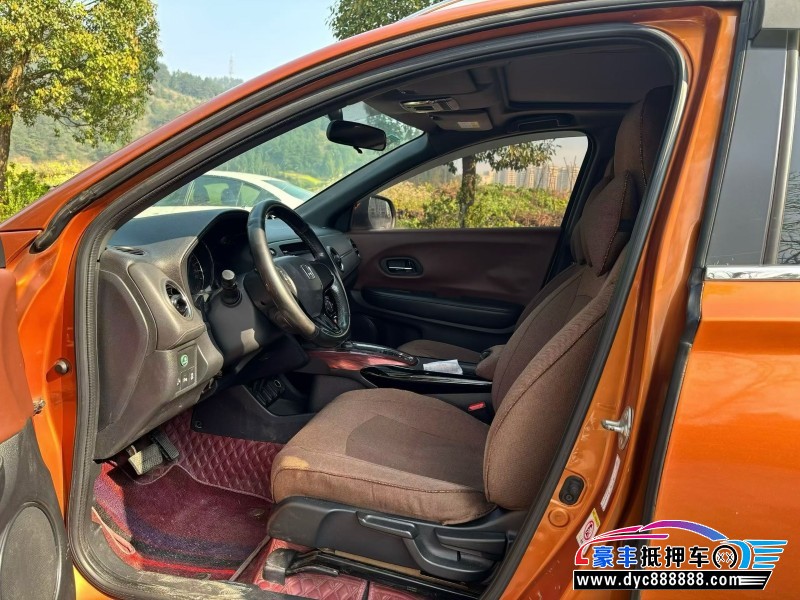 17年本田XRV轿车抵押车出售