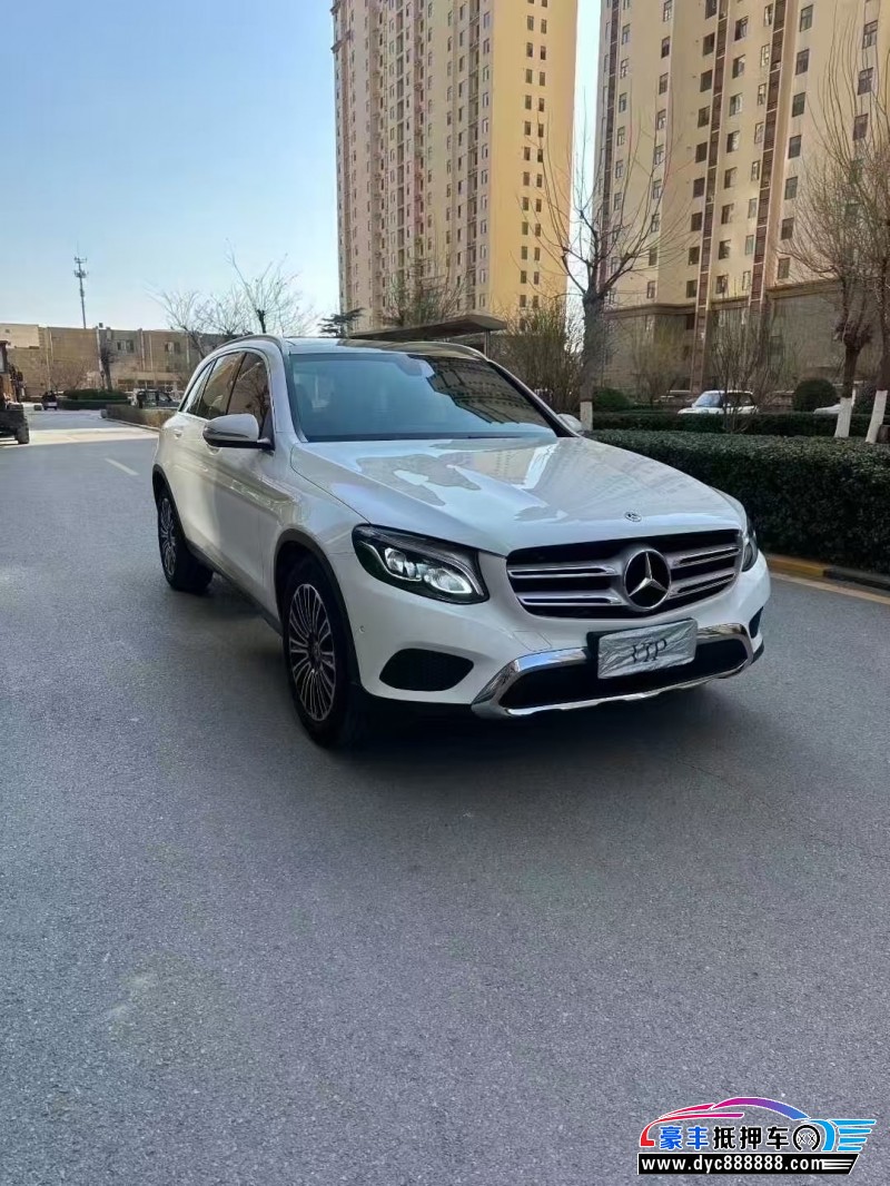 19年奔驰GLC轿车抵押车出售