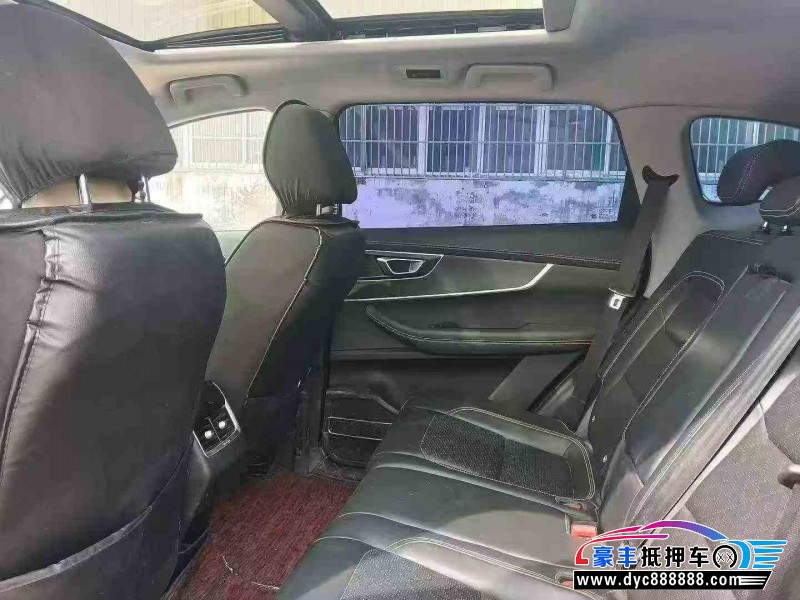 24年奇瑞瑞虎8轿车抵押车出售