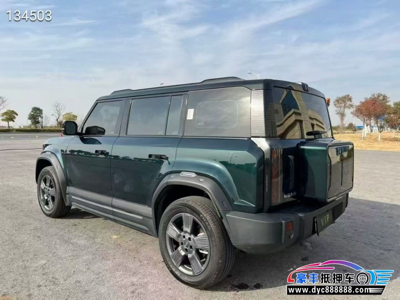 25年奇瑞爱卡轿车抵押车出售