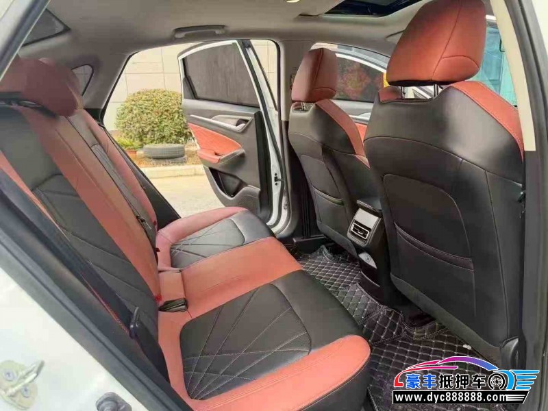 23年长安逸动轿车抵押车出售