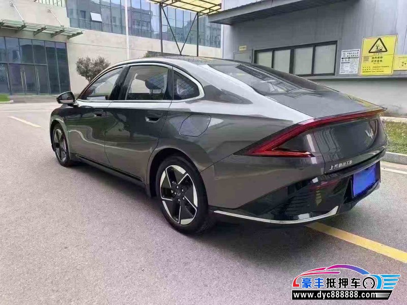 24年五菱星光轿车抵押车出售