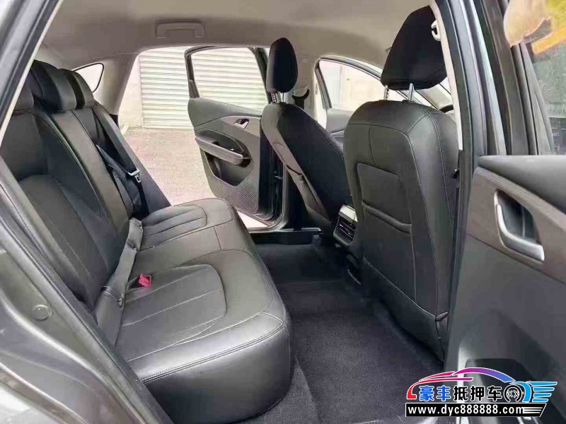 24年五菱星光轿车抵押车出售