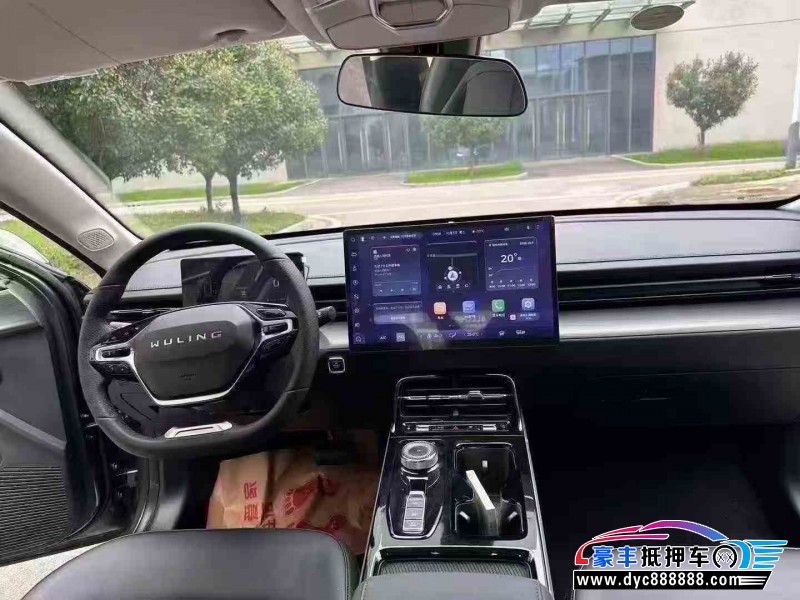 24年五菱星光轿车抵押车出售