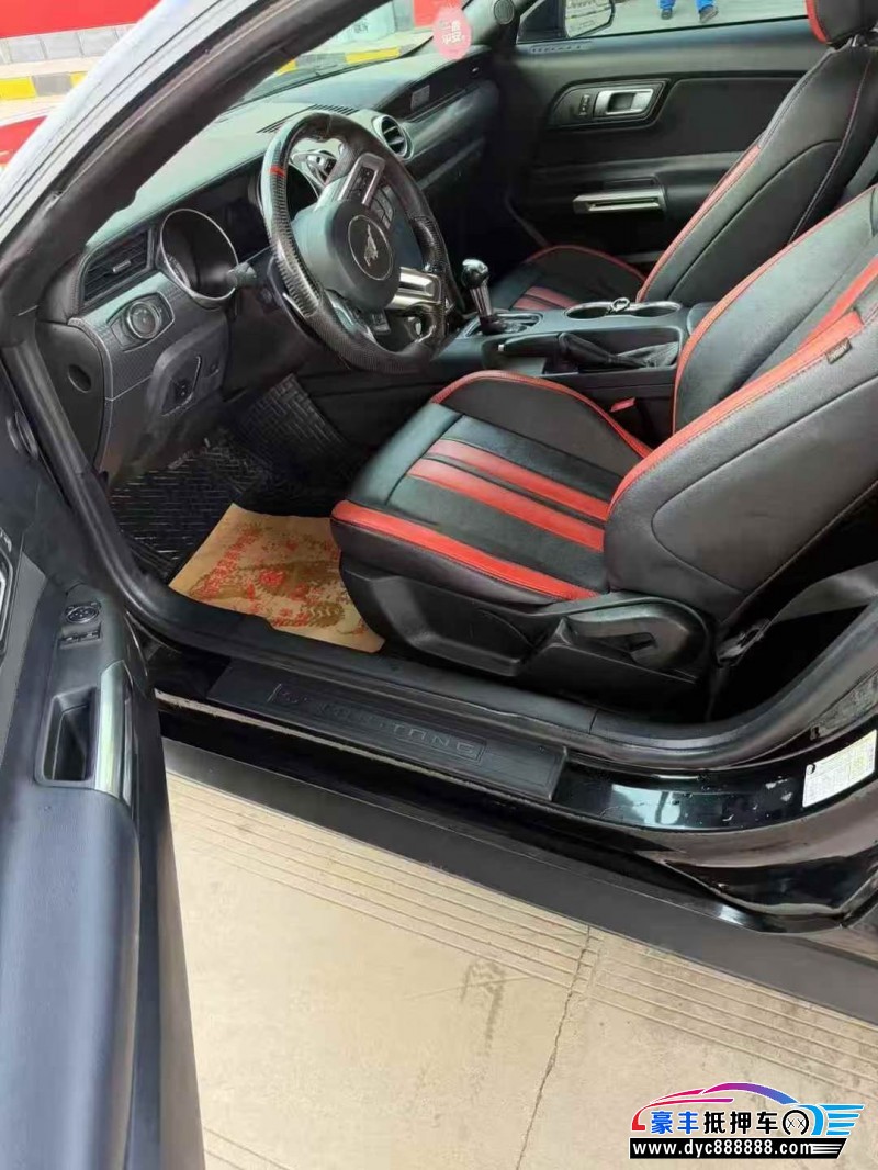 18年福特野马轿车抵押车出售