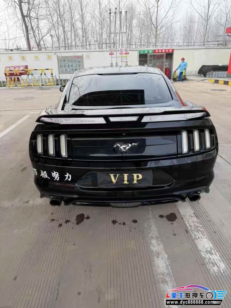 18年福特野马轿车抵押车出售