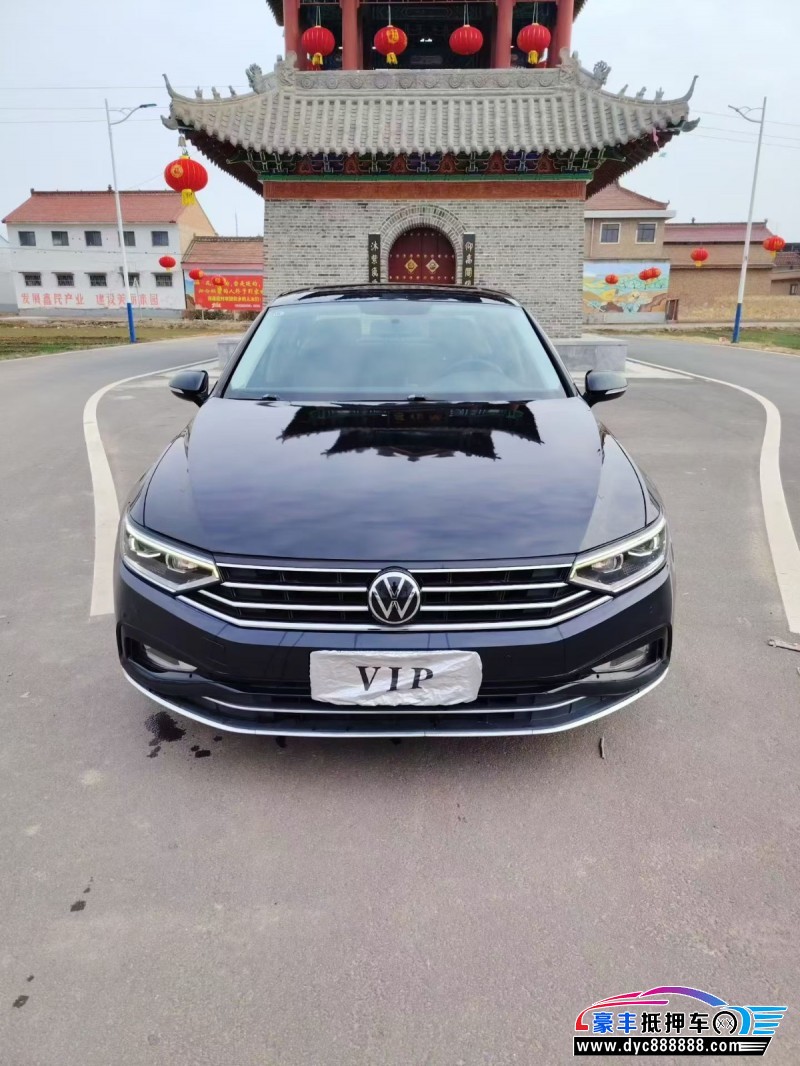 抵押车出售21年大众迈腾轿车