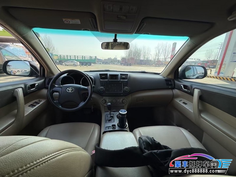 11年丰田汉兰达轿车抵押车出售