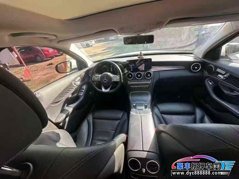 20年奔驰C轿车抵押车出售