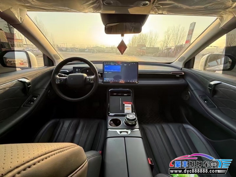 24年埃安霸王龙轿车抵押车出售