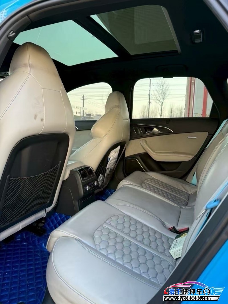 20年奥迪RS6轿车抵押车出售